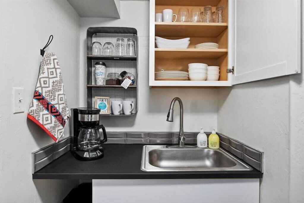 #stayinmydistrict Pendleton Chic Apartment