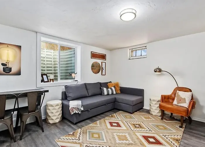 #Stayinmydistrict Twin Falls Pendleton Chic Suite